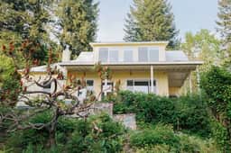 Hilltop Retreat w/ Lake & Mountain Views - Image 5