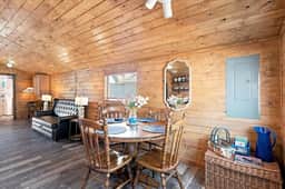 Waterfront Crooked Paddle Float Home - Image 4