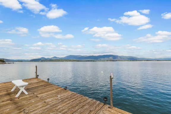 Waterfront Cabin on Lake Pend Oreille with dock! - Image 1