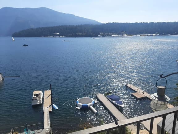 Waterfront Home in Bayview with a dock. Pet-Friend - Image 1